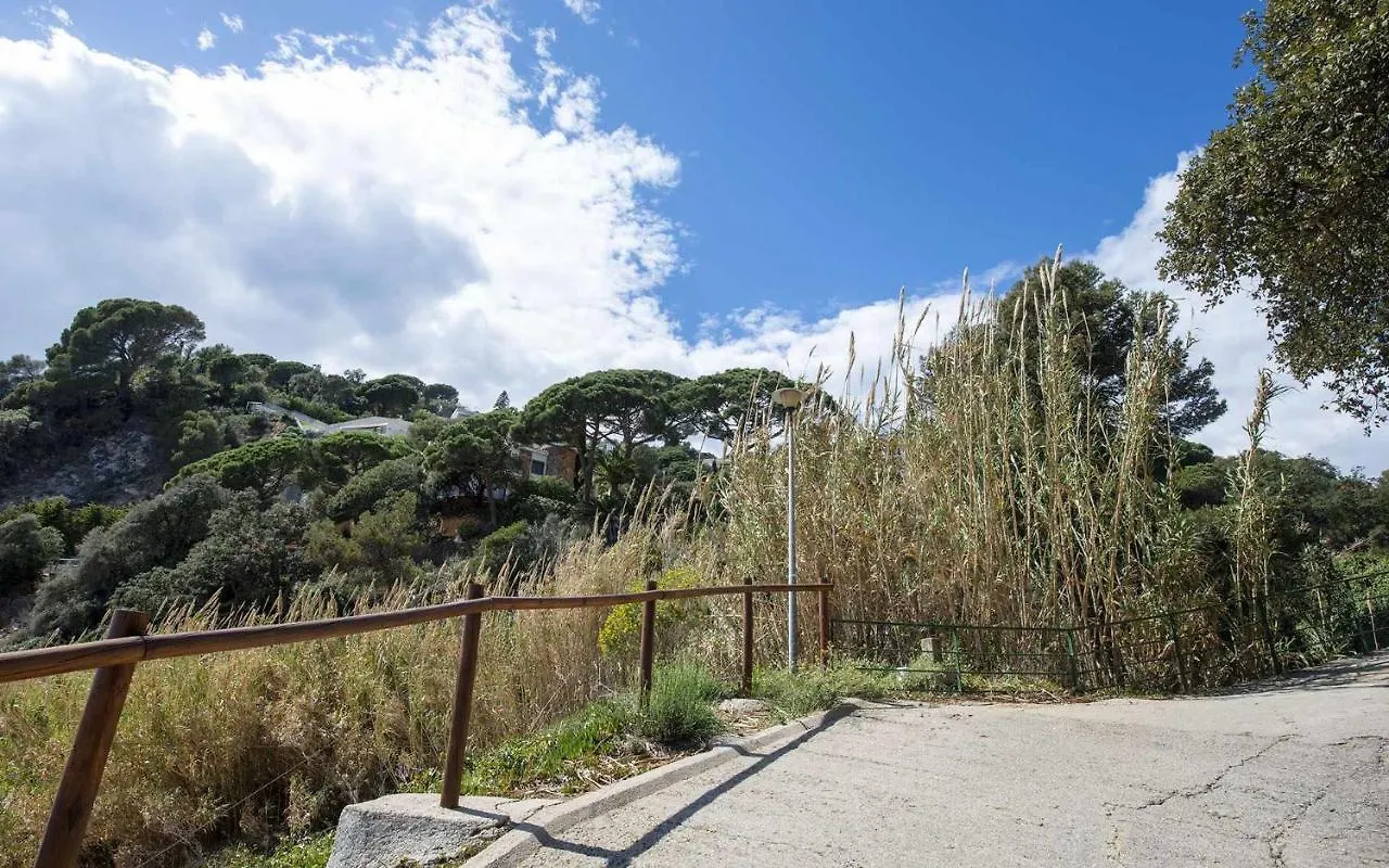 Semesterbostad Casa Aurora, Piscina , Wifi, Jardin 5-6 Pax Villa Girona