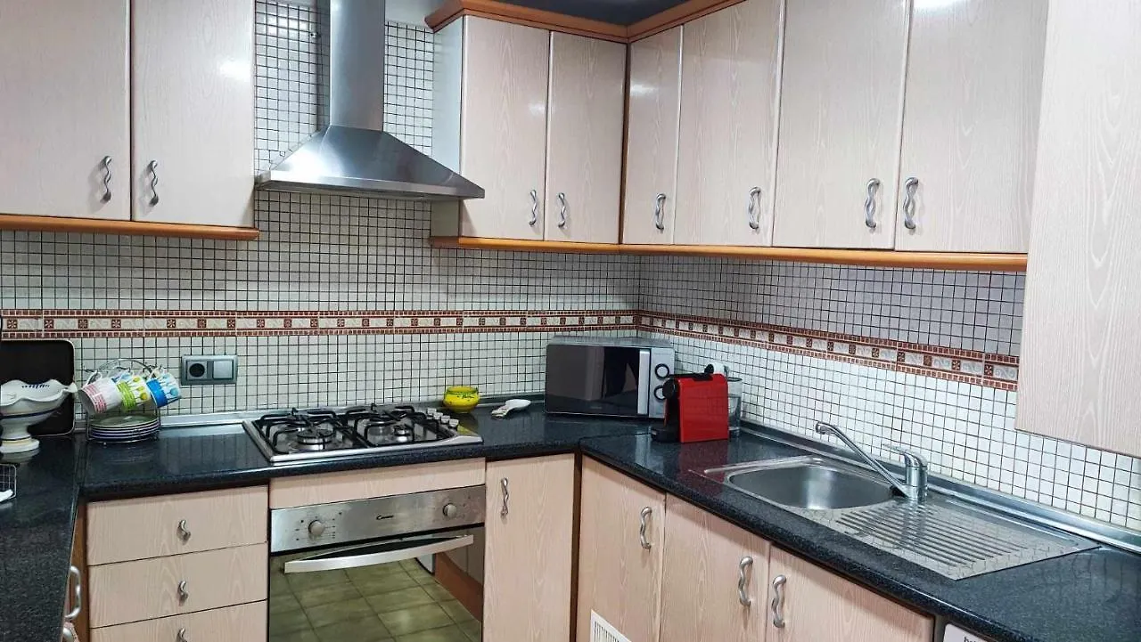 Villa Casa Aurora, Piscina , Wifi, Jardin 5-6 Pax Girona Spagna